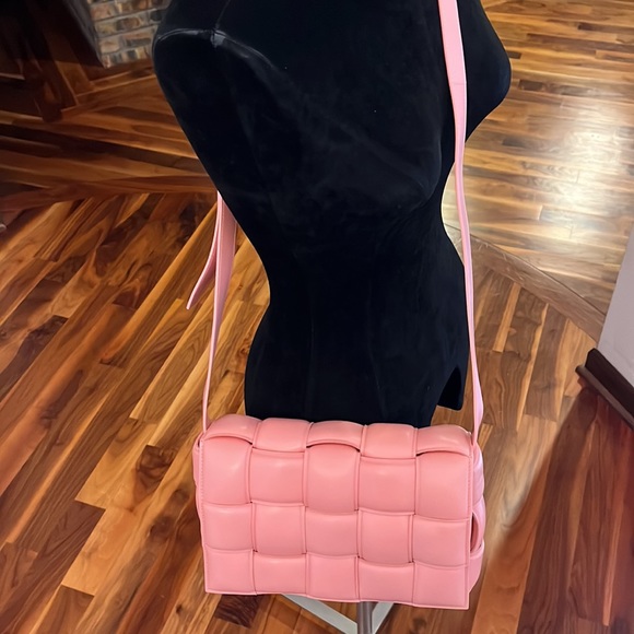 Bottega Veneta Padded Cassette, NEW - Picture 15 of 16